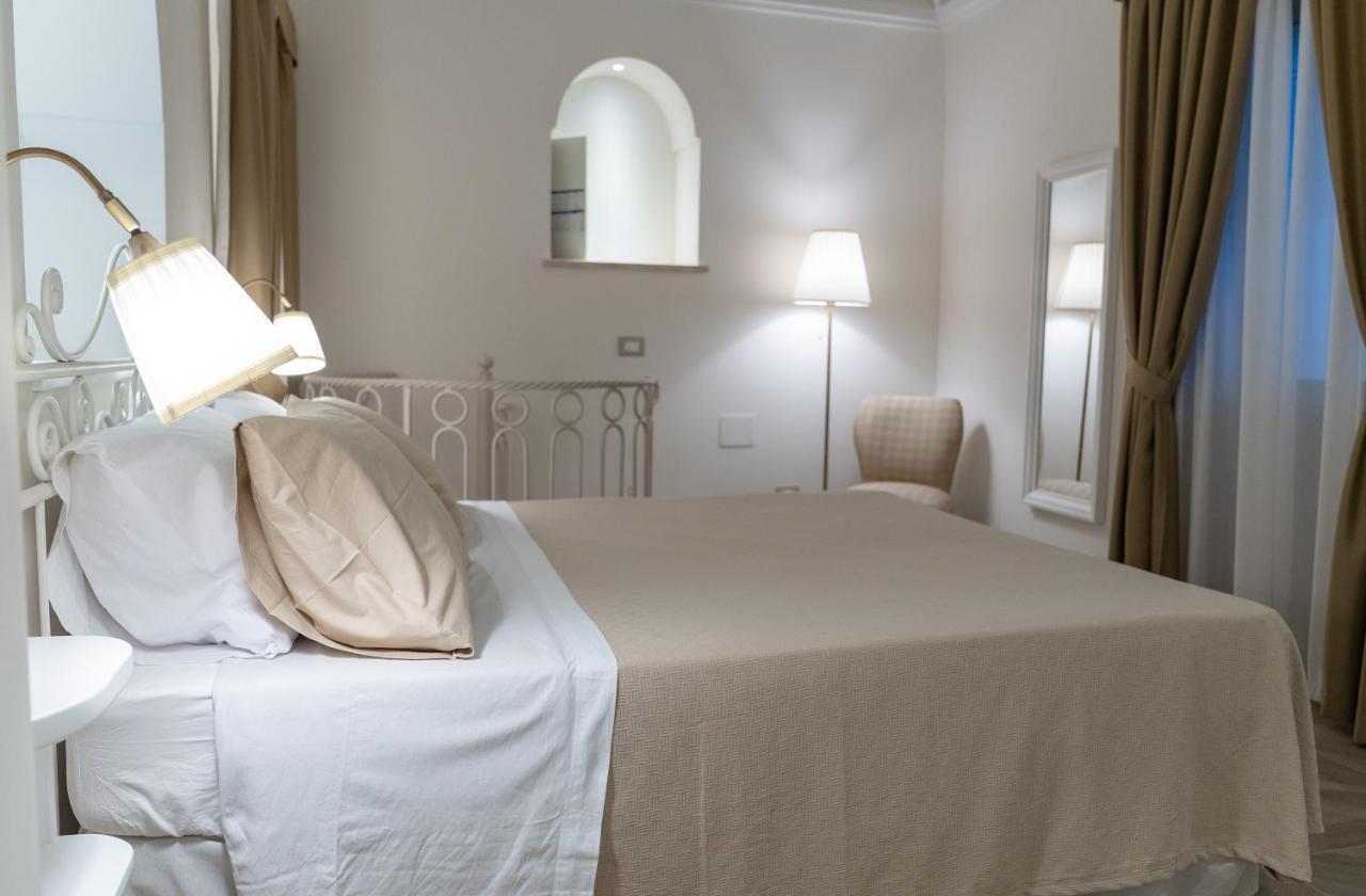 Insula Lubrensis Flat Apartment Massa Lubrense Bagian luar foto